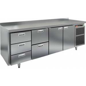 minia4438b94-cee1-4b61-aa17-40b48516e185